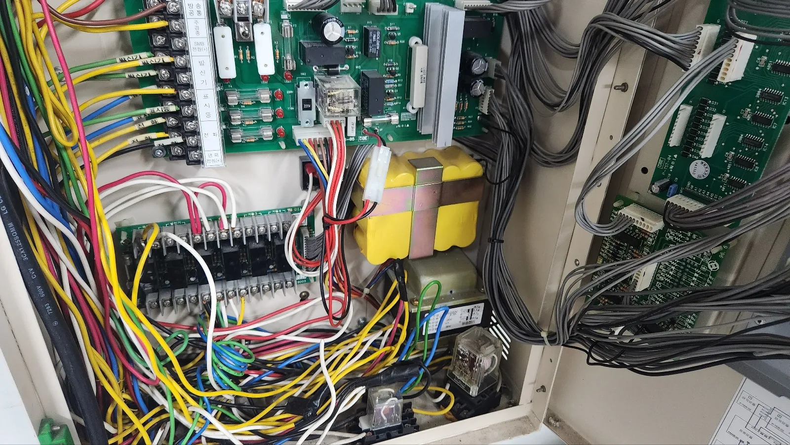 relay-installed-in-legacy-fire-receiver